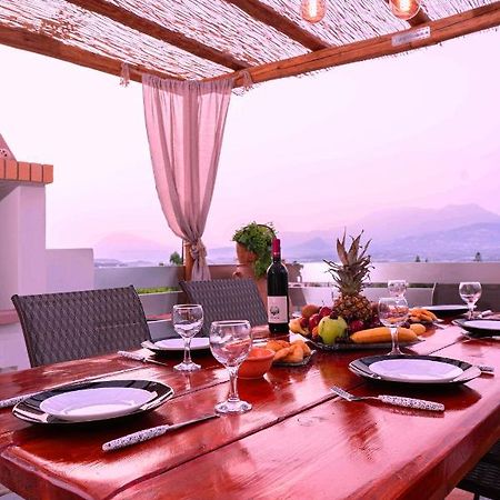 Haritos Holidays Home Pombia Extérieur photo