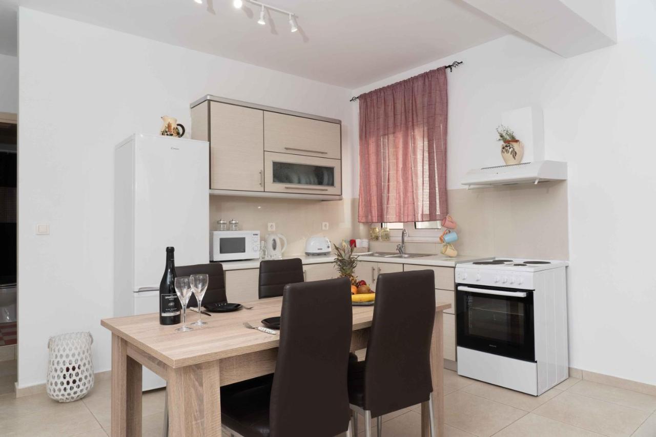 Haritos Holidays Home Pombia Extérieur photo